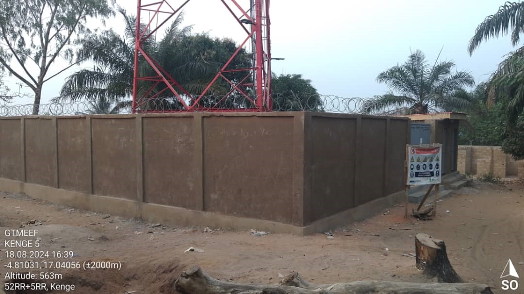 Image de construction de la clôture de sécurité